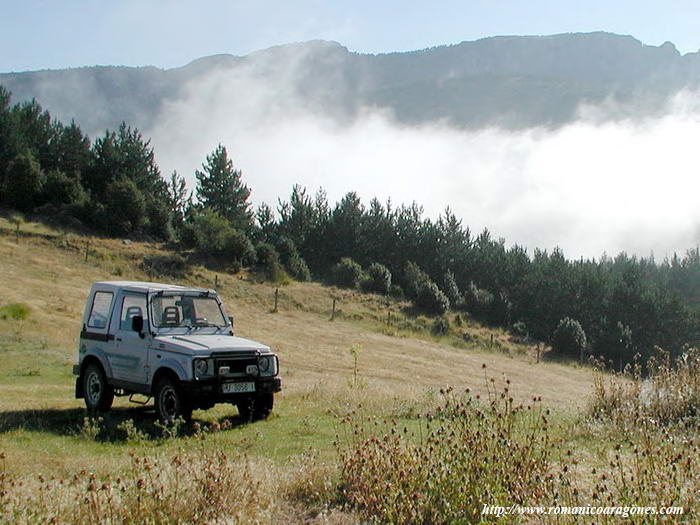 BELLO PAISAJE CON NIEBLA. JULIO 2001